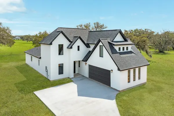 1737 Flintlock Court, Angleton, TX 77515