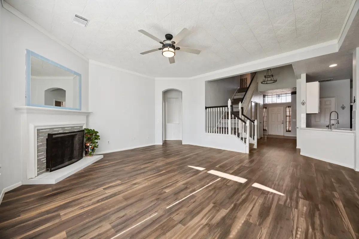 12310 Robin Meadow Circle, Stafford, TX 77477 - Image #1