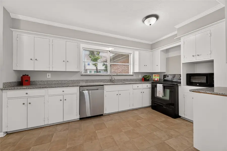 103 E Janisch Road, Houston, TX 77022 - #2