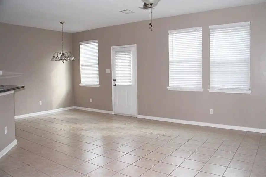 6055 Yorkglen Manor Lane, Houston, TX 77084 - Image #2