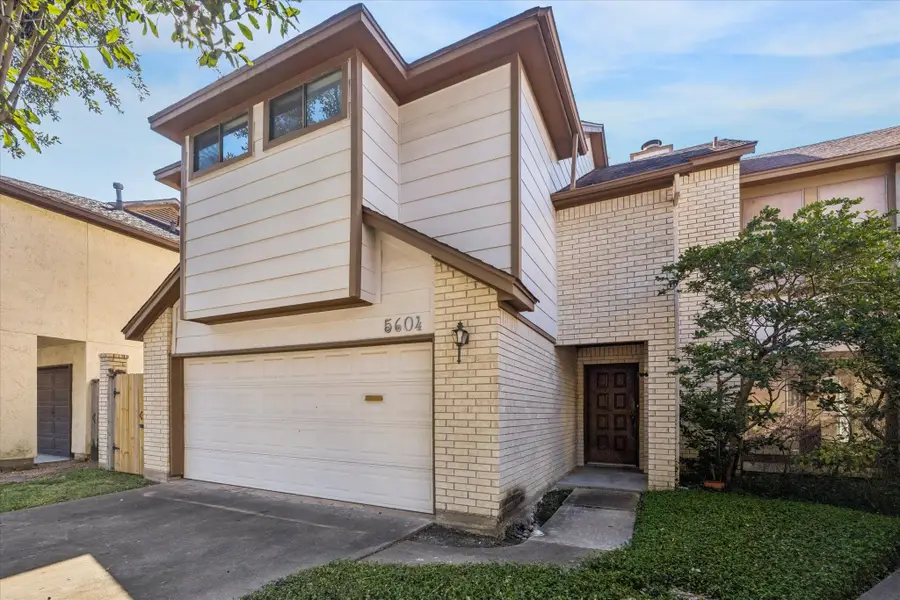 5604 Saint Paul Street, Bellaire, TX 77401 - Image #2