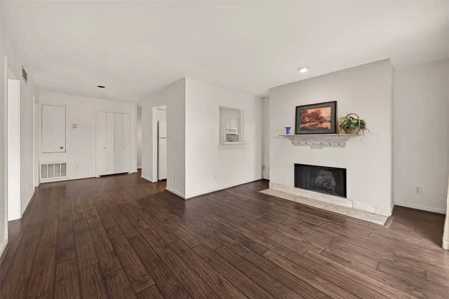 2333 Bering Drive #126, Houston, TX 77057 - Image #2