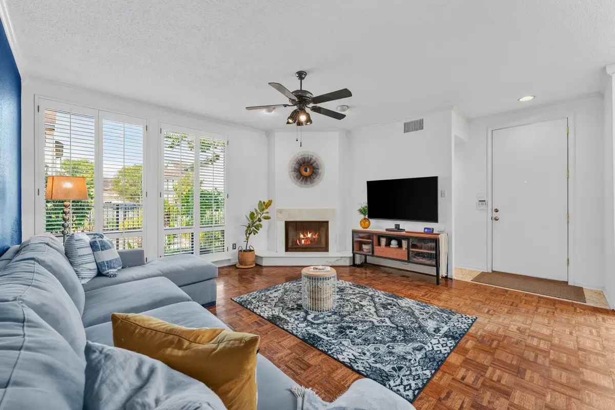 1112 Bering Drive #62, Houston, TX 77057 - #1