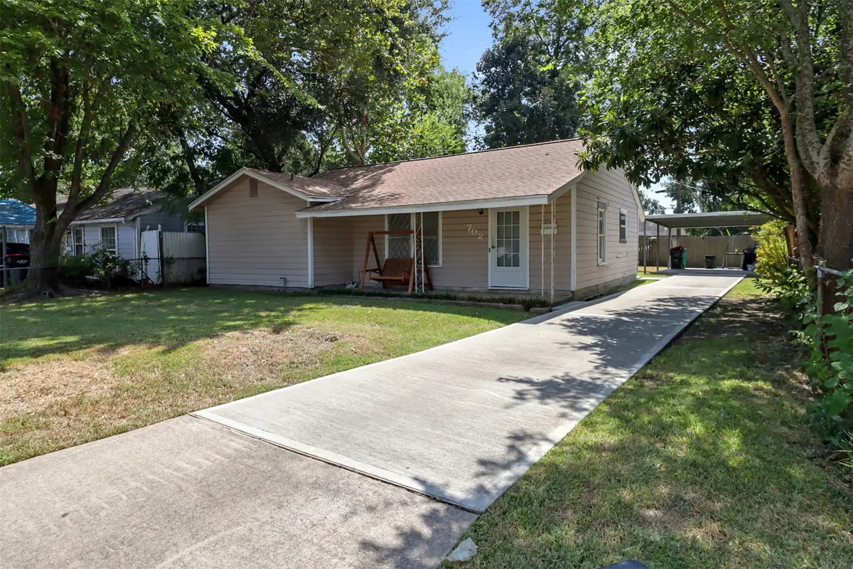 702 Parkway Street, Baytown, TX 77520 - #1