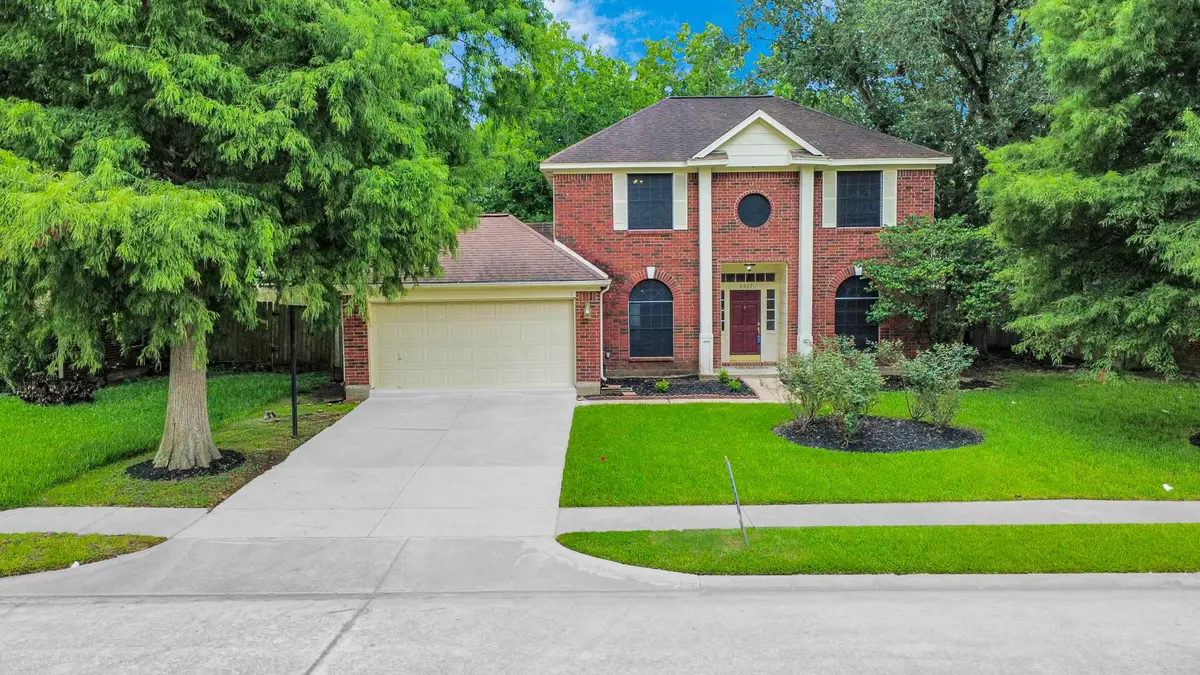 4907 Heritage Plains Drive, Friendswood, TX 77546 - Image #1