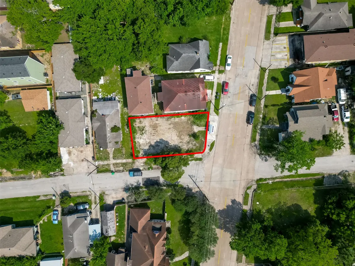 3301 Holman Street, Houston, TX 77004 - #1