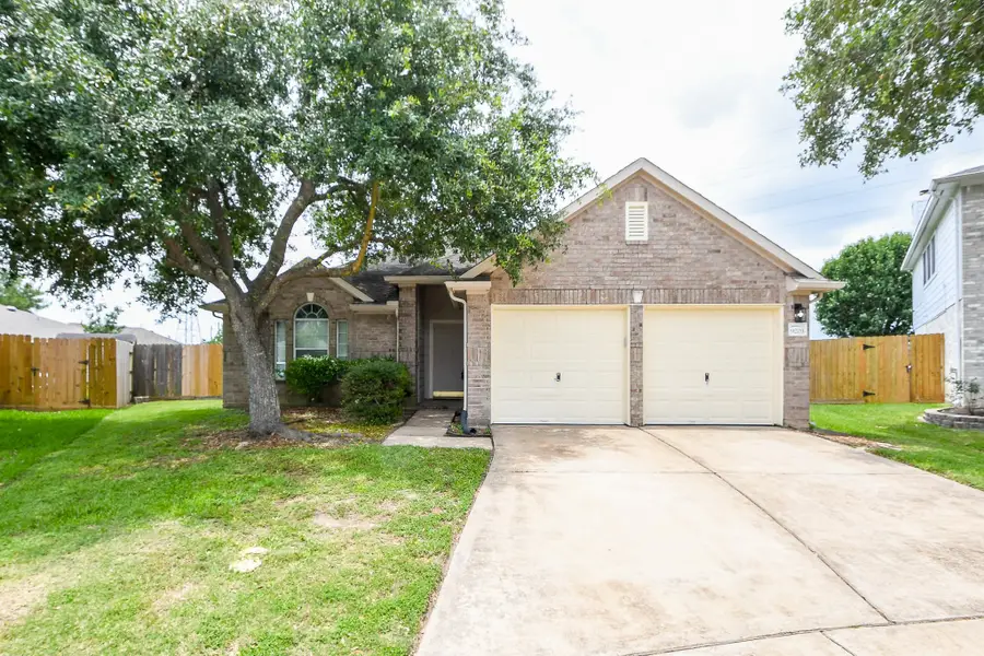 9203 Windy Spring Court, Houston, TX 77089 - Image #2