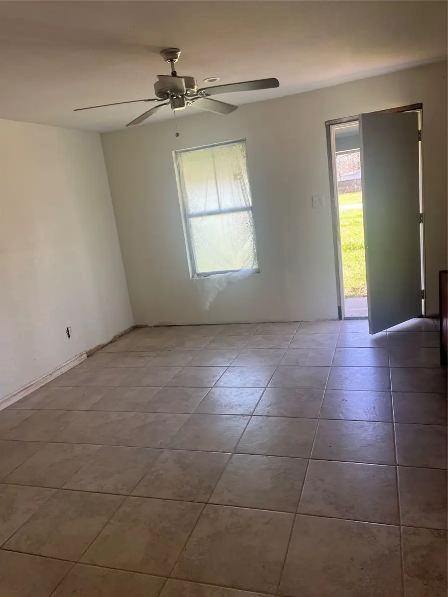 135 Guadalupe, Livingston, TX 77351 - #3