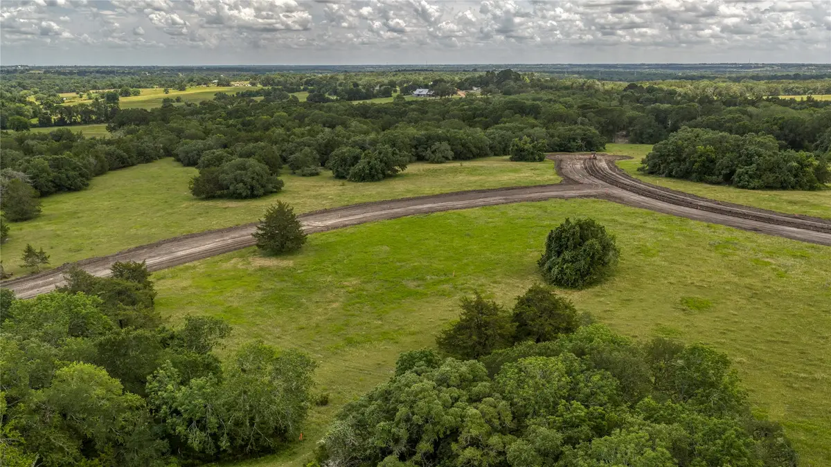 20 Ridgewood Farms Way, Brenham, TX 77833 - #1
