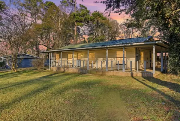 1370 2nd Street, Vidor, TX 77662