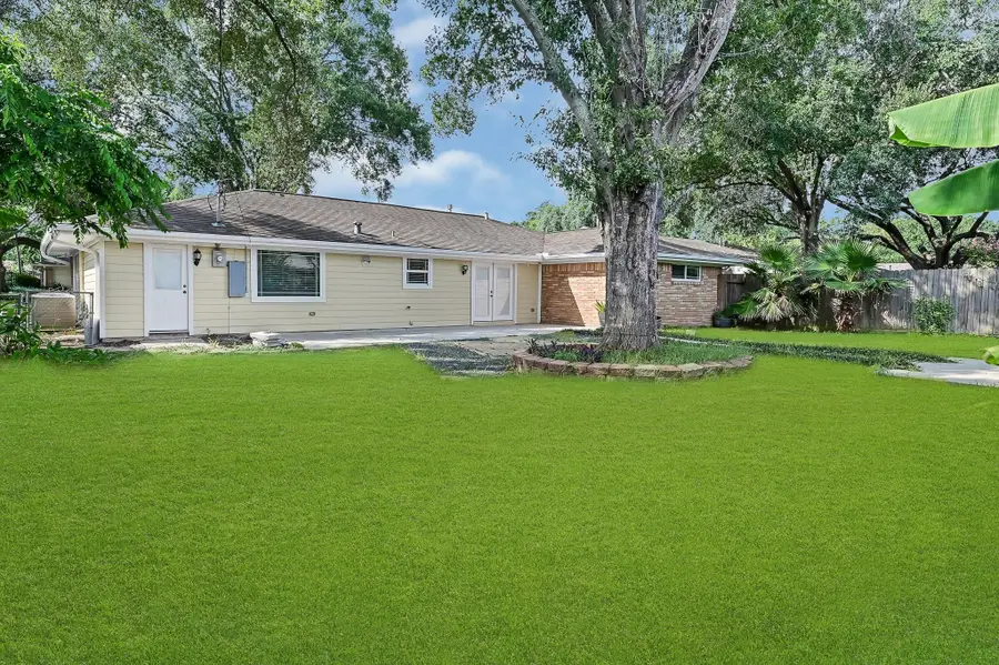 5623 Cerritos Drive, Houston, TX 77035 - #2