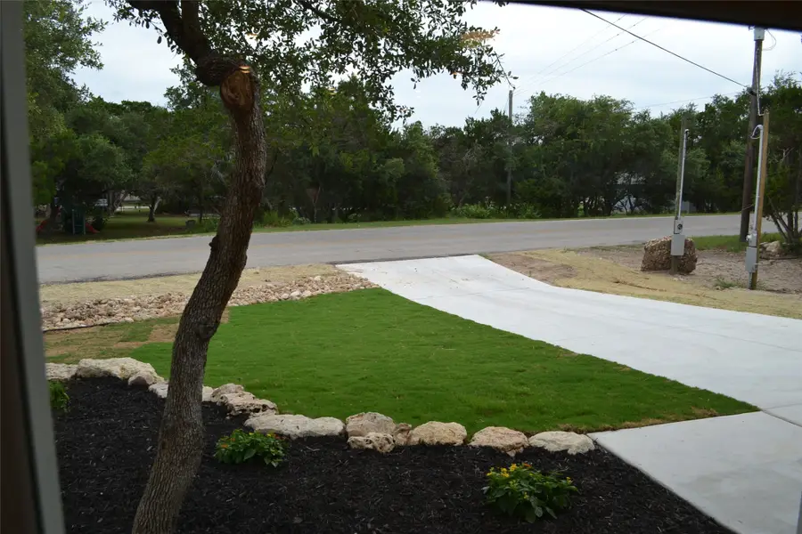 729 Canyon Bend, Canyon Lake, TX 78133 - Image #2