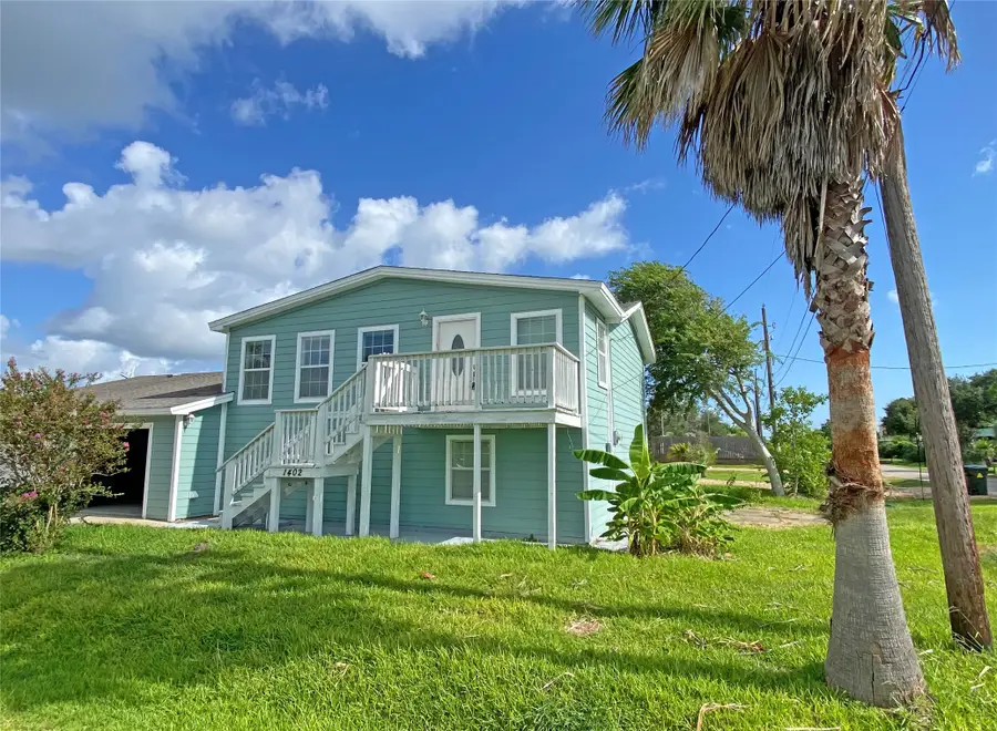 1402 Avenue K, San Leon, TX 77539 - Image #3