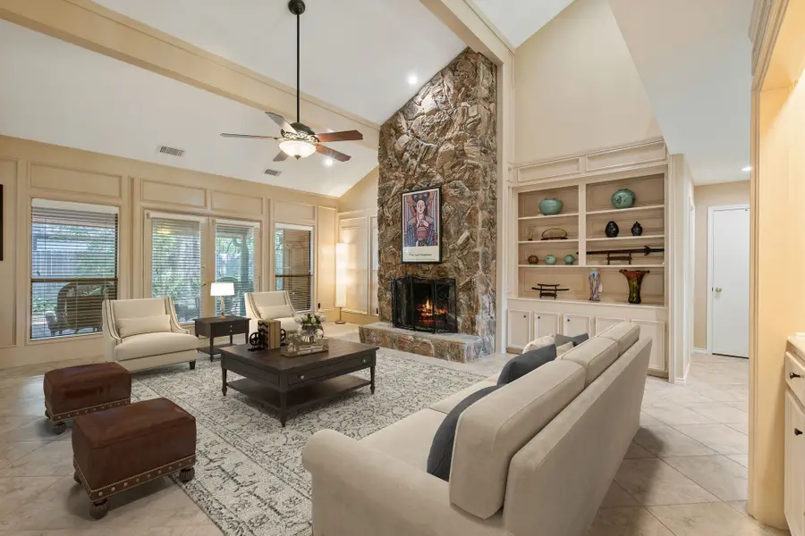 2 Crescent Falls Court, The Woodlands, TX 77381 - Image #2