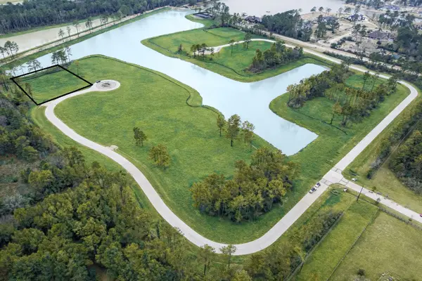 4 Poco Pine Court, Tomball, TX 77377