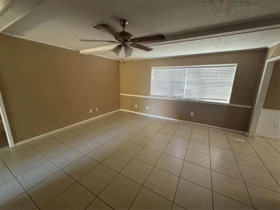 23015 Canyon Lake Drive, Spring, TX 77373 - Image #3