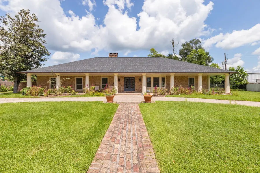 1005 Oak Drive, Liberty, TX 77575 - #2
