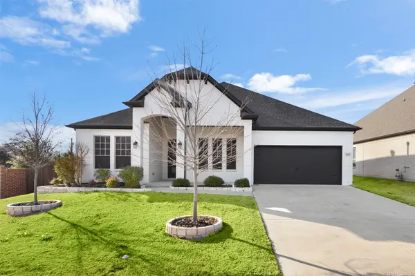 2213 Windy Hill Lane, Waxahachie, TX 75167