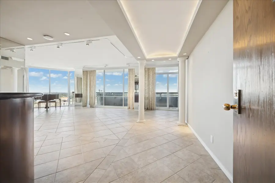 14 Greenway Plaza #22M/R, Houston, TX 77046 - Image #3