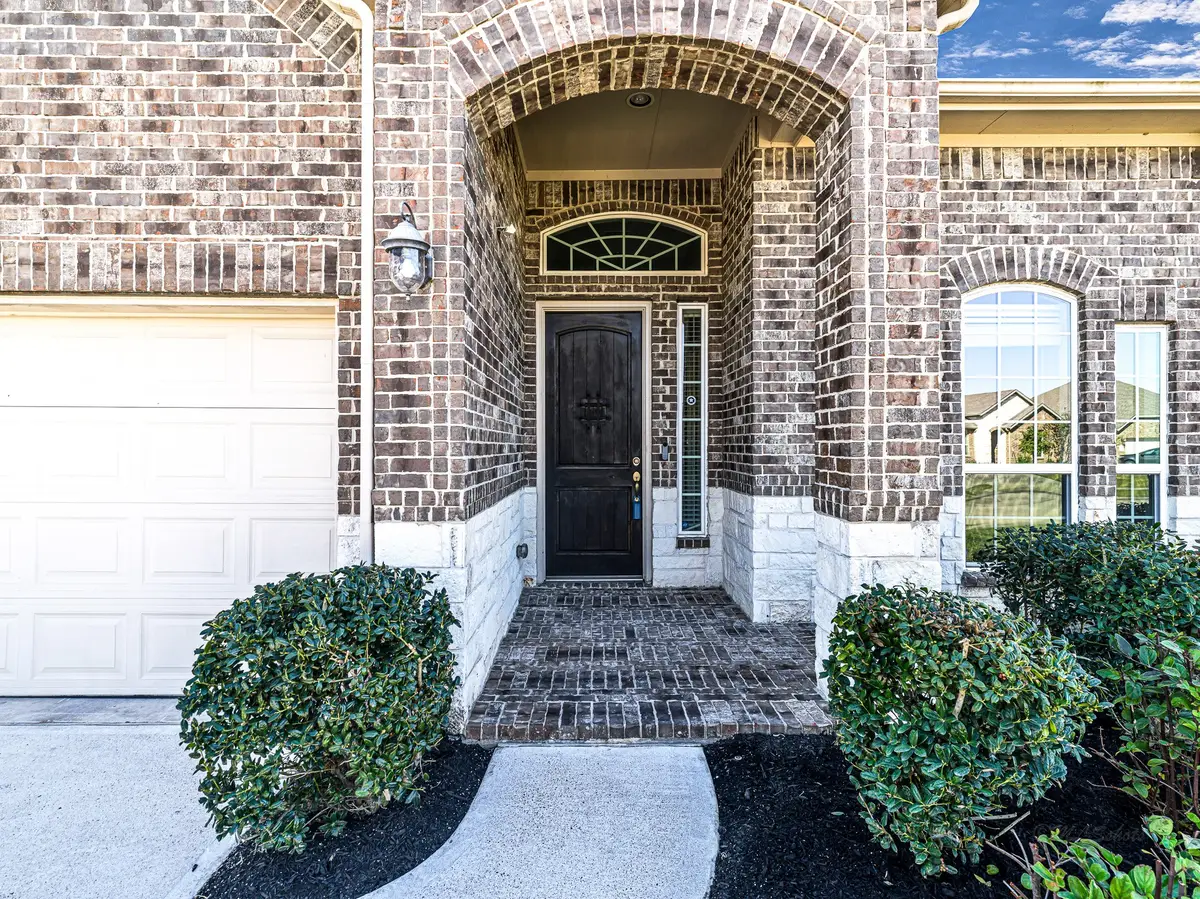 32003 Casa Linda Drive, Hockley, TX 77447 - Image #1