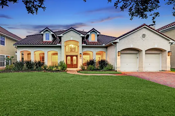 1014 Harbour Sands Drive, Houston, TX 77094