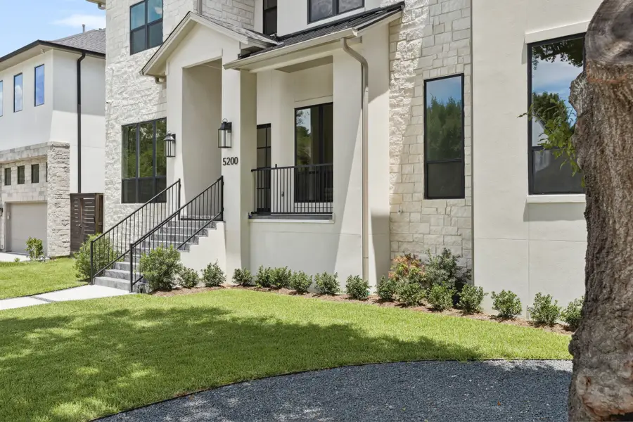 5200 Mimosa Drive, Bellaire, TX 77401 - Image #2