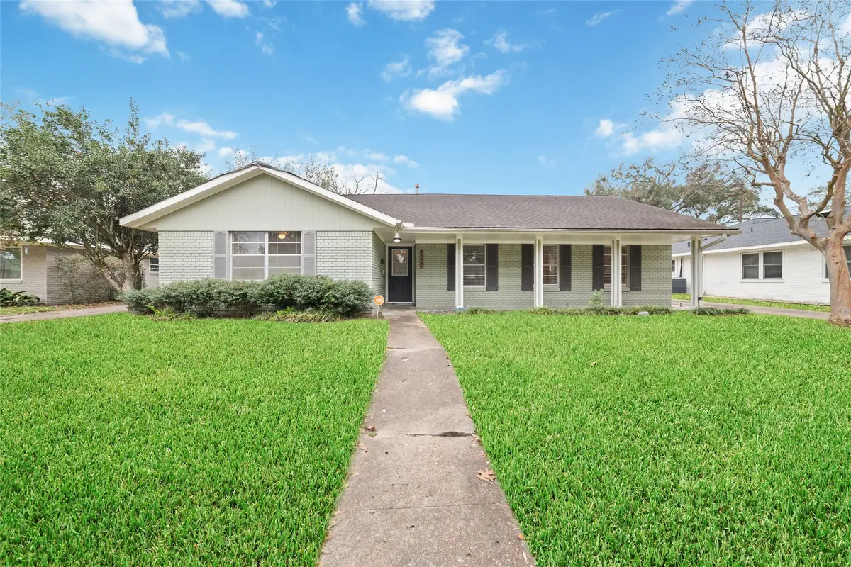 5227 Kinglet Street, Houston, TX 77035 - Image #1