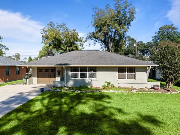 2118 Cheshire Lane, Houston, TX 77018