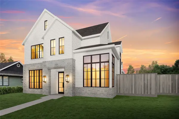 1001 E 7th 1/2 Street, Houston, TX 77009