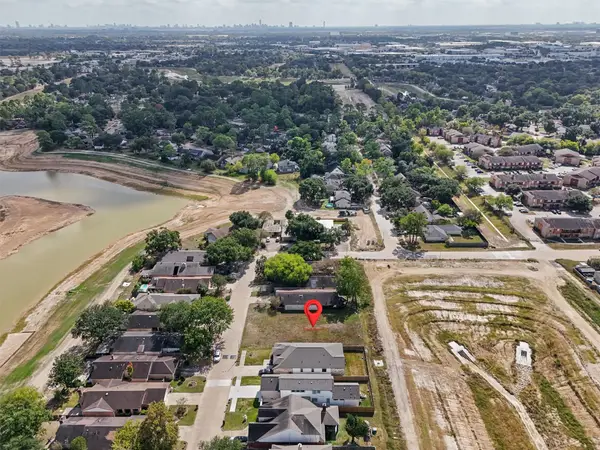7713 Green Lawn Drive, Houston, TX 77088