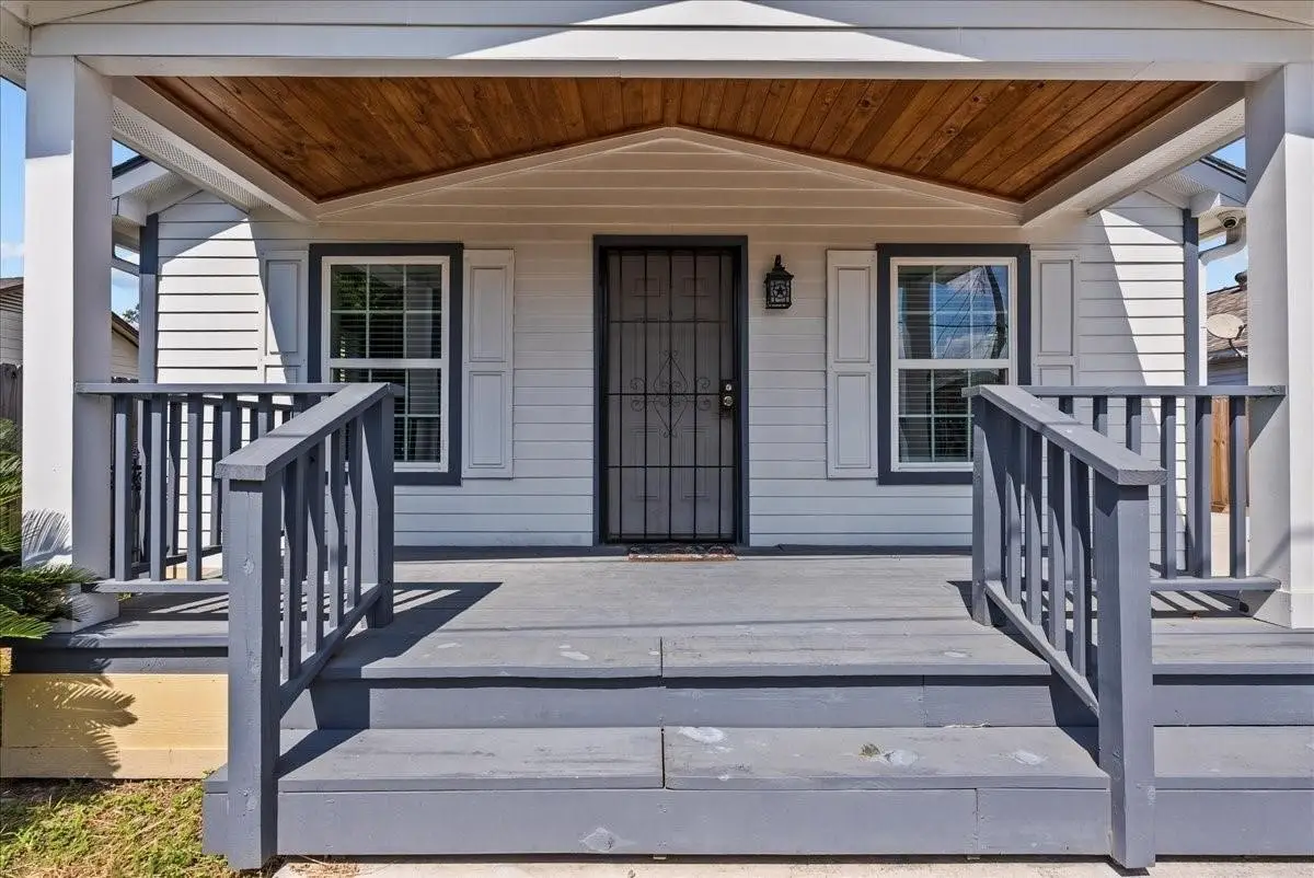7013 Corsicana Street, Houston, TX 77020 - #1