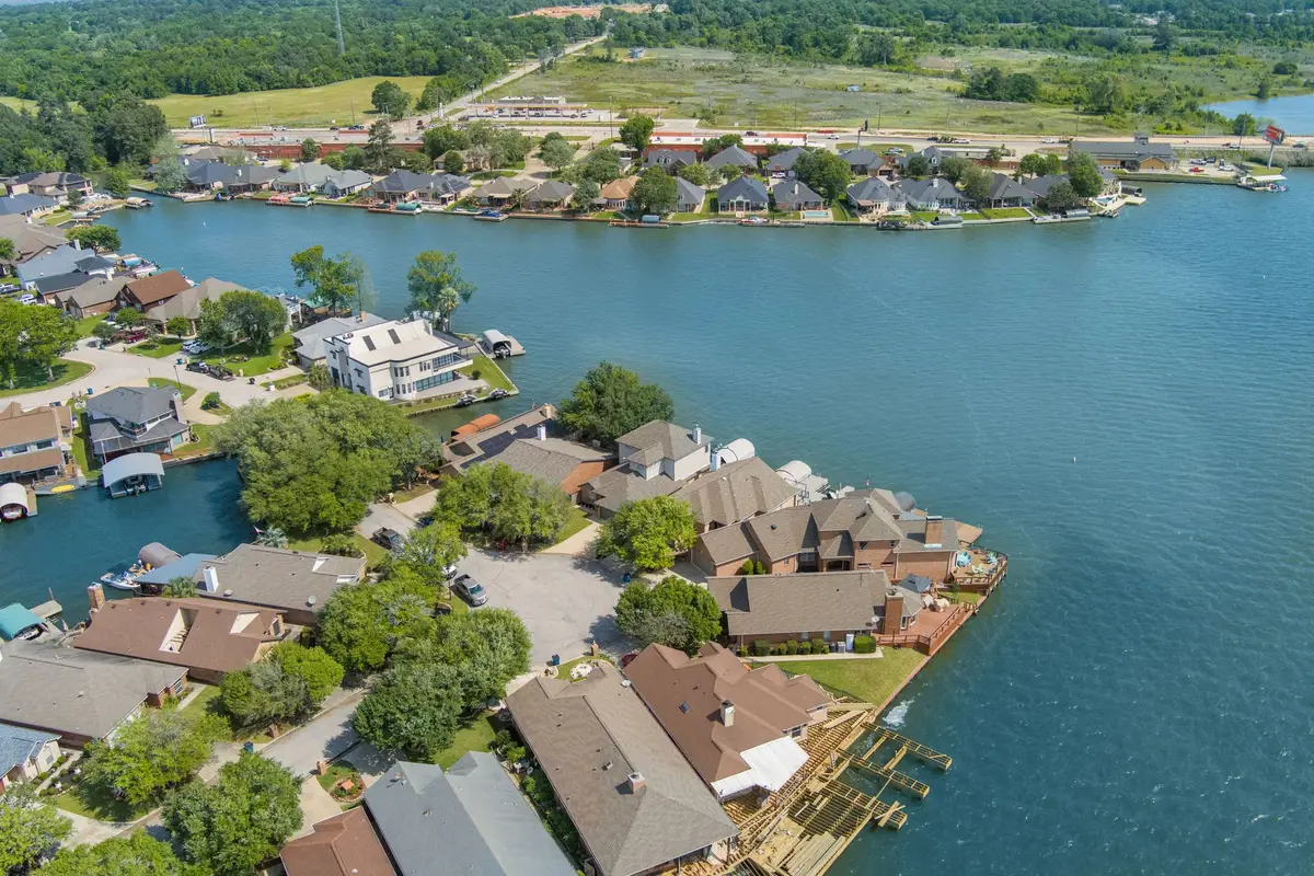 12858 Pelican Island Drive, Willis, TX 77318 - Image #1