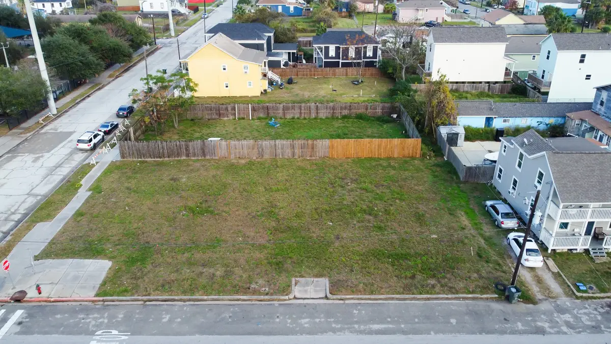 4017 Ball, Galveston, TX 77550 - Image #1