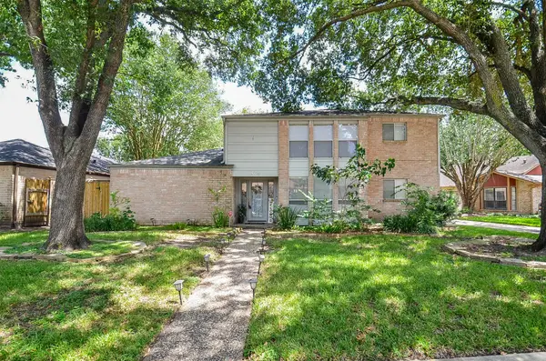 9115 Chesney Downs Drive, Houston, TX 77083
