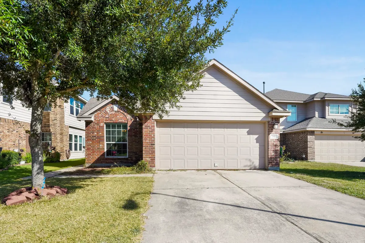 2911 Dustin Place Court, Humble, TX 77396 - Image #1