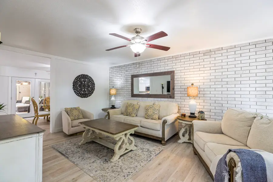 56 Caraway Common, Lake Jackson, TX 77566 - #2