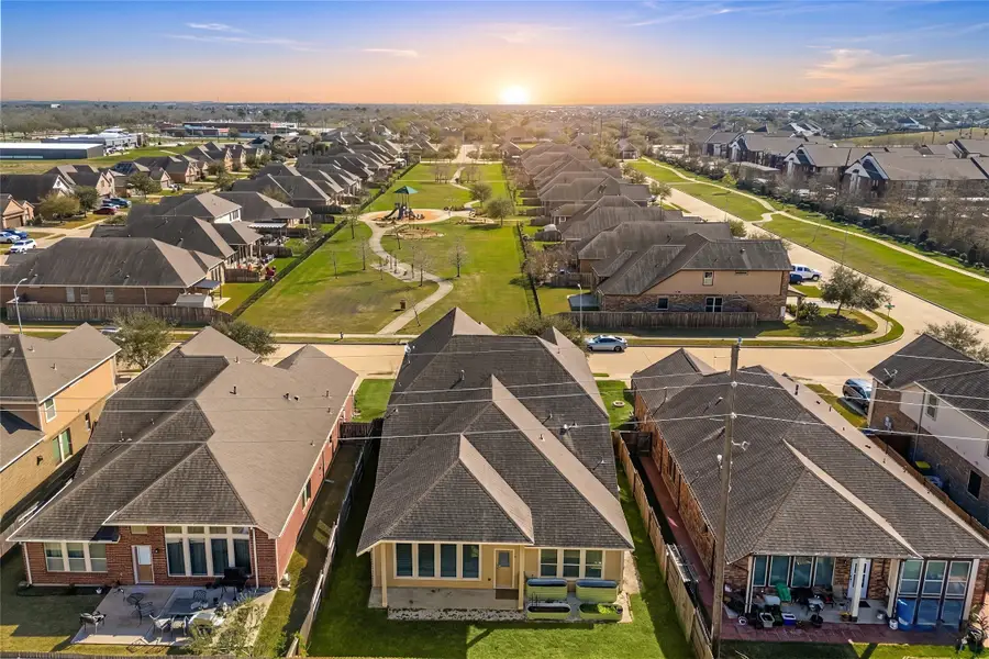 1610 Golden Taylor Drive, Pearland, TX 77581 - #2