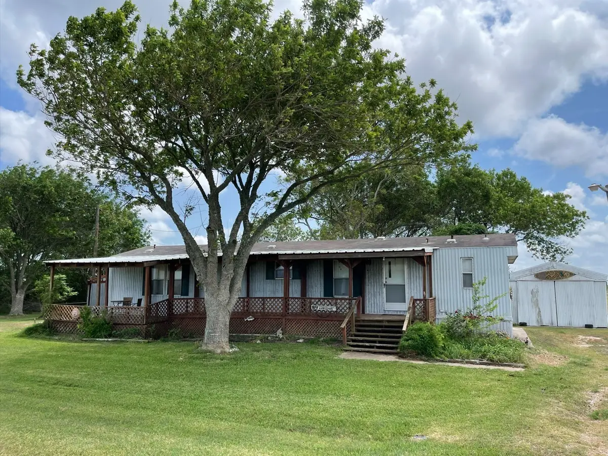 89 Edgewater, Port Lavaca, TX 77979 - #1