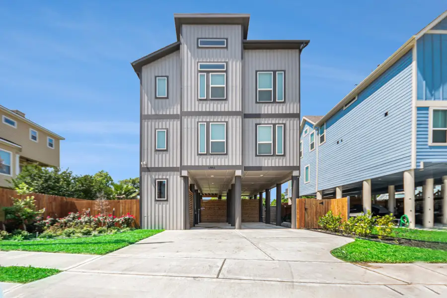 1501 Ashley Court, Seabrook, TX 77586 - Image #2