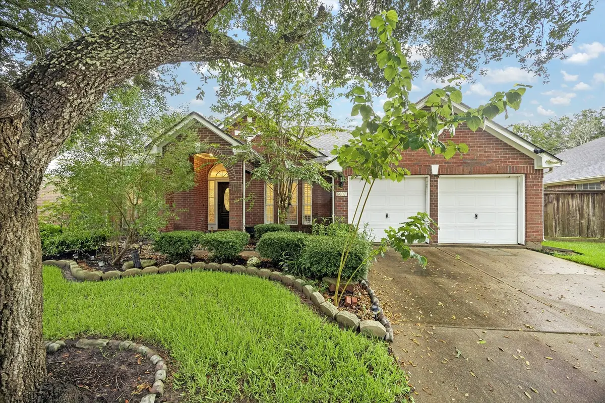 6607 Springcrest Drive, Sugar Land, TX 77479 - #1