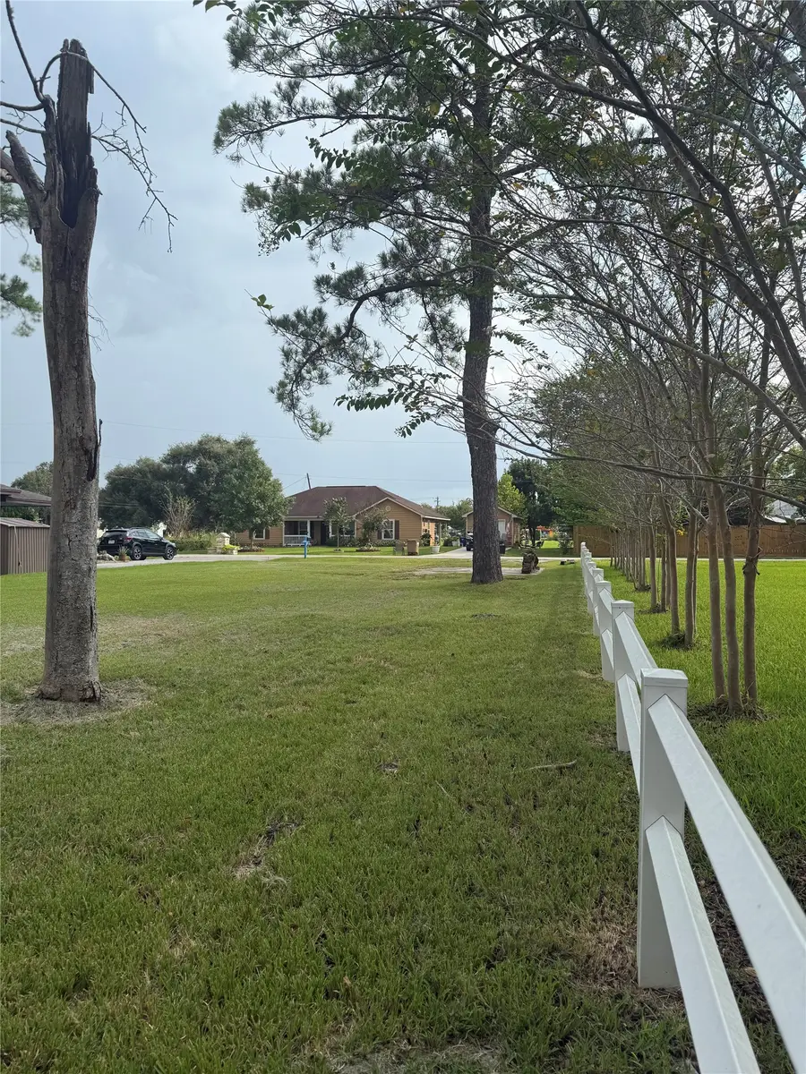 0000 Ave G, Dickinson, TX 77539 - #3
