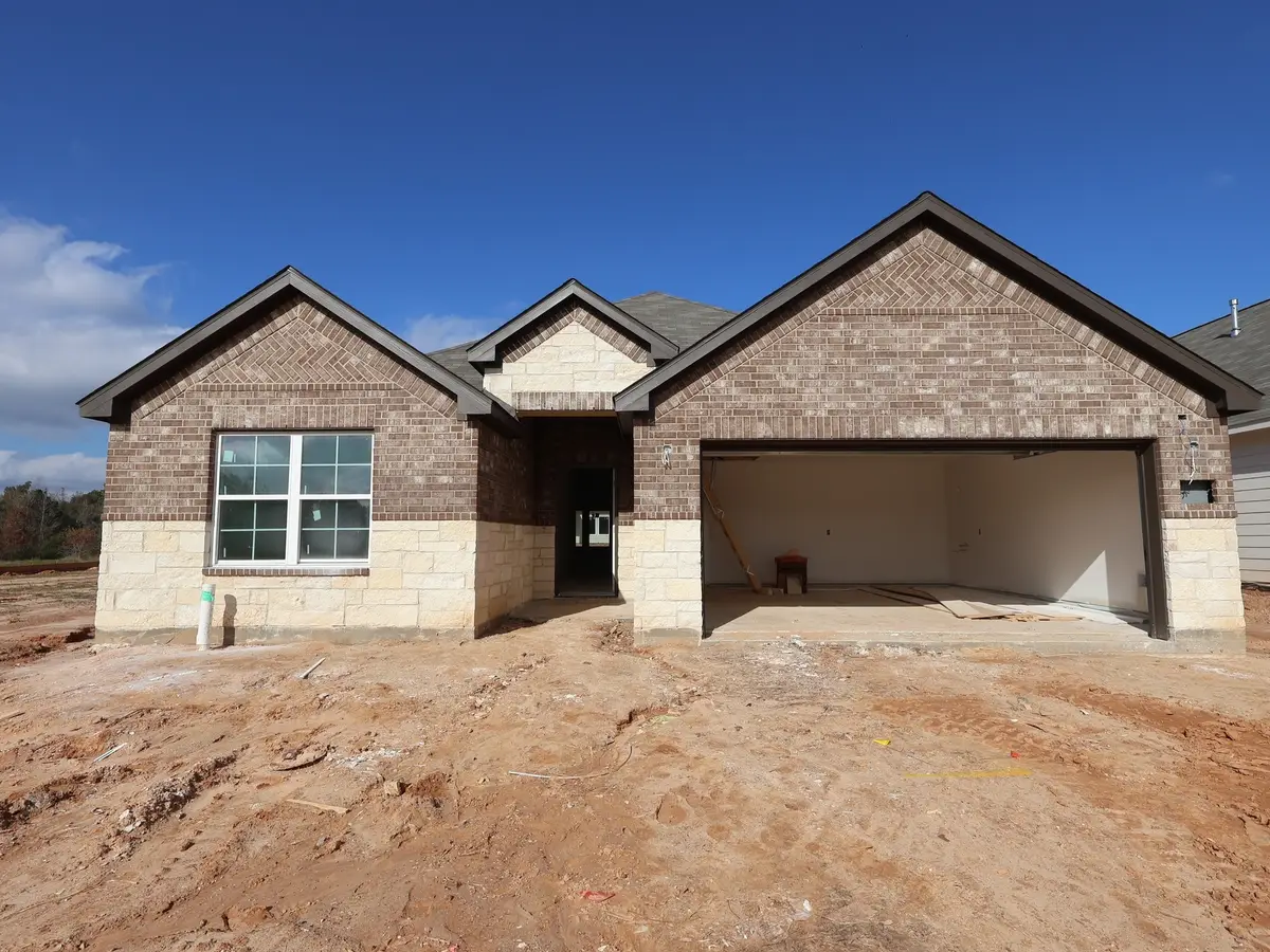 16968 Jim Sharp Drive, Montgomery, TX 77316 - Image #1