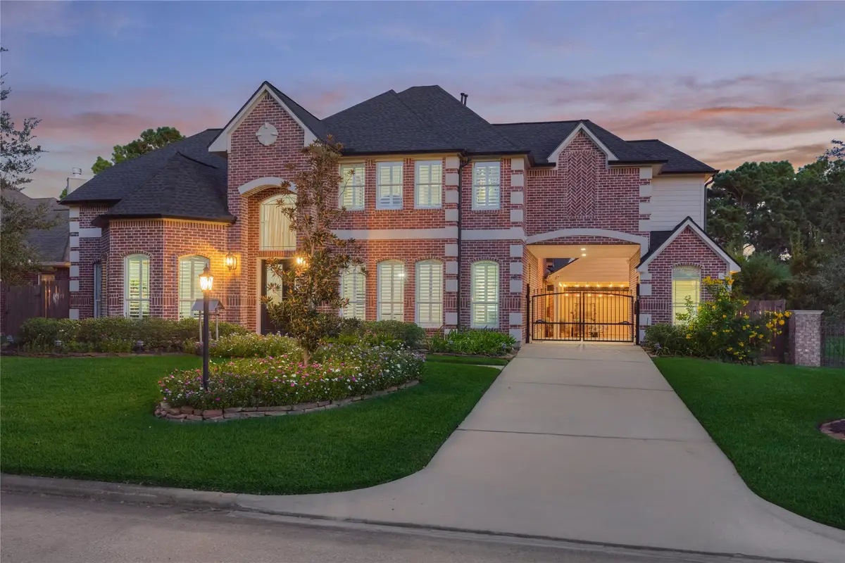 390 Wedgewood Drive, Montgomery, TX 77356 - Image #1