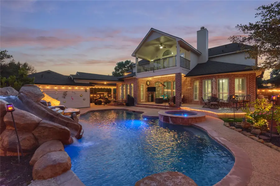 390 Wedgewood Drive, Montgomery, TX 77356 - Image #2