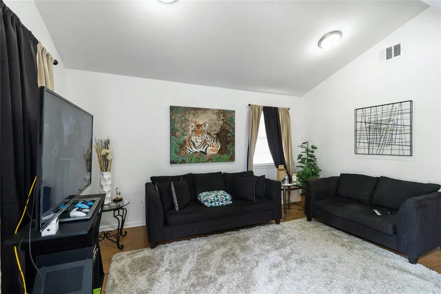 4125 Old Hearne Road, Bryan, TX 77803 - Image #2