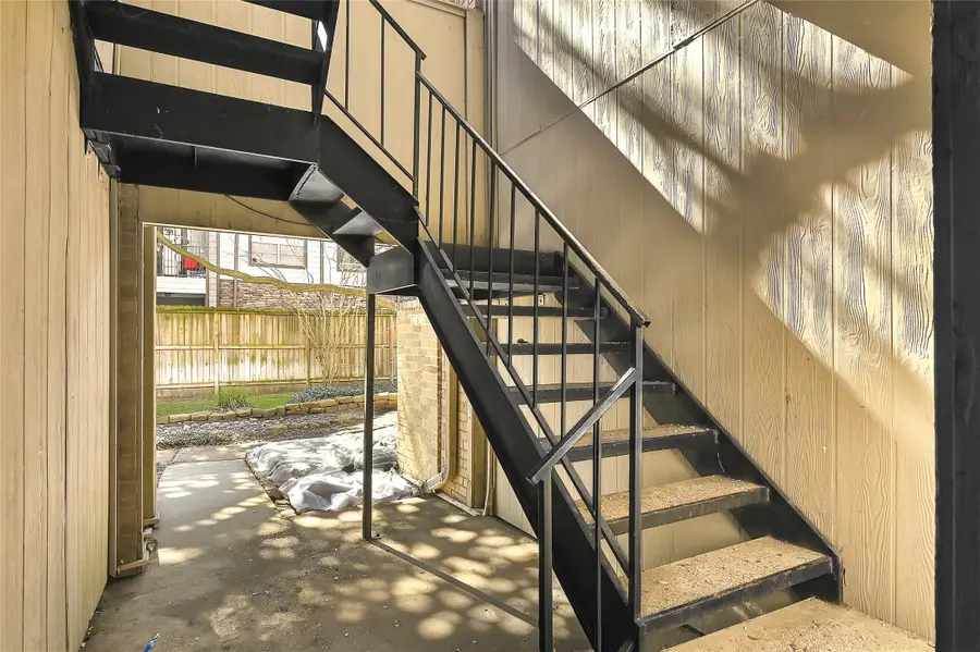 10811 Richmond Avenue #68, Houston, TX 77042 - Image #2