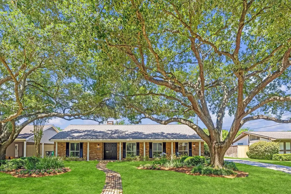 9926 Cliffwood Drive, Houston, TX 77096 - #1