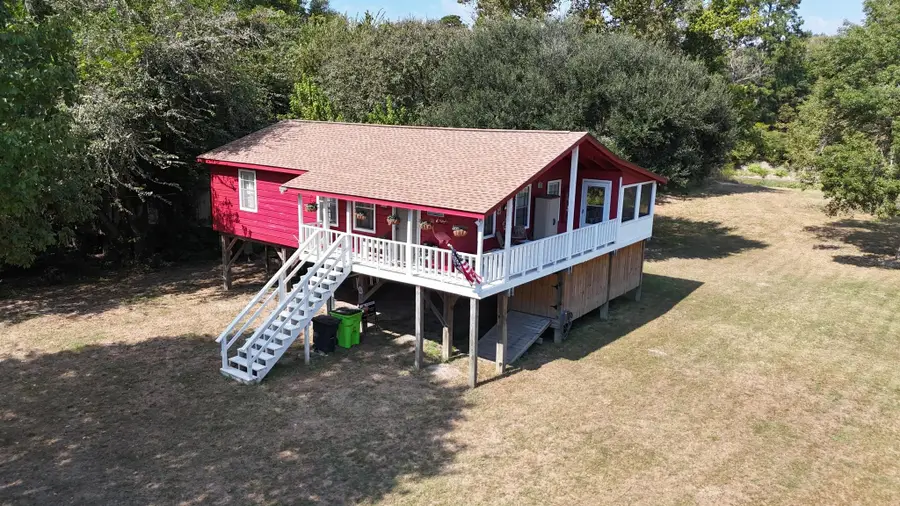 221 Fishermans Trail, Huntsville, TX 77320 - Image #3