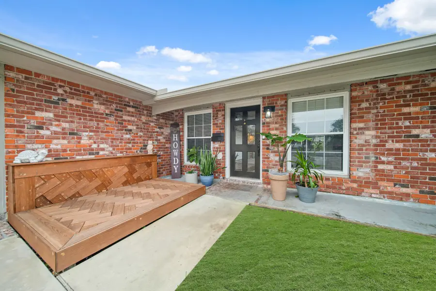 2841 Dominique Drive, Galveston, TX 77551 - #2