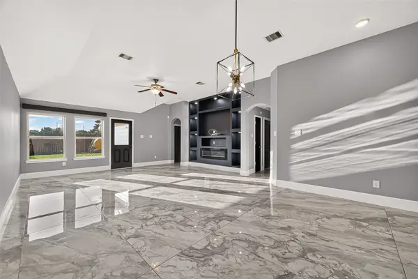 12611 Providence Cove Court, Houston, TX 77086